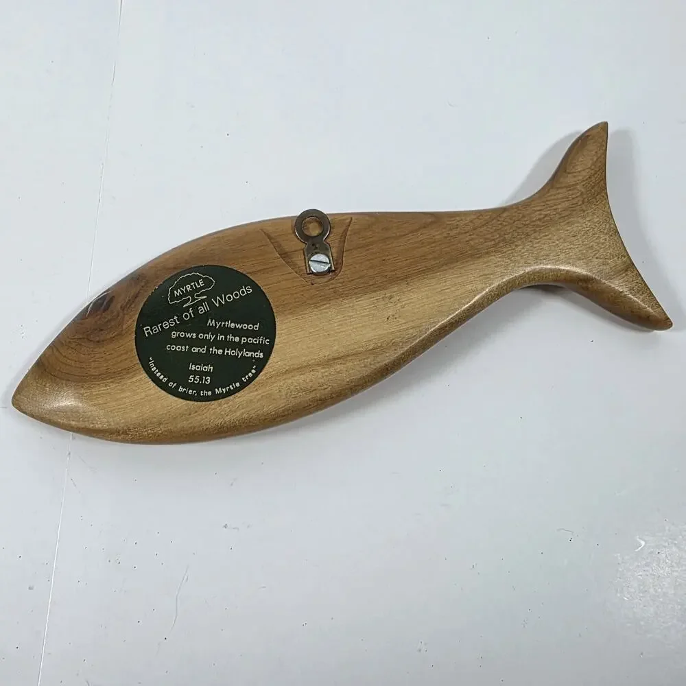 Myrtle Wooden Hand Crafted IXOYE Fish Figurine Wall Hanging 9 1/2” Long P/O